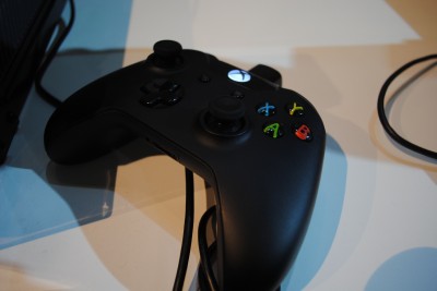 pgw2013_stand_xbox_one_manette