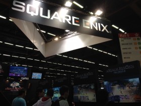 Japan_expo_2014_stand_square_enix_04